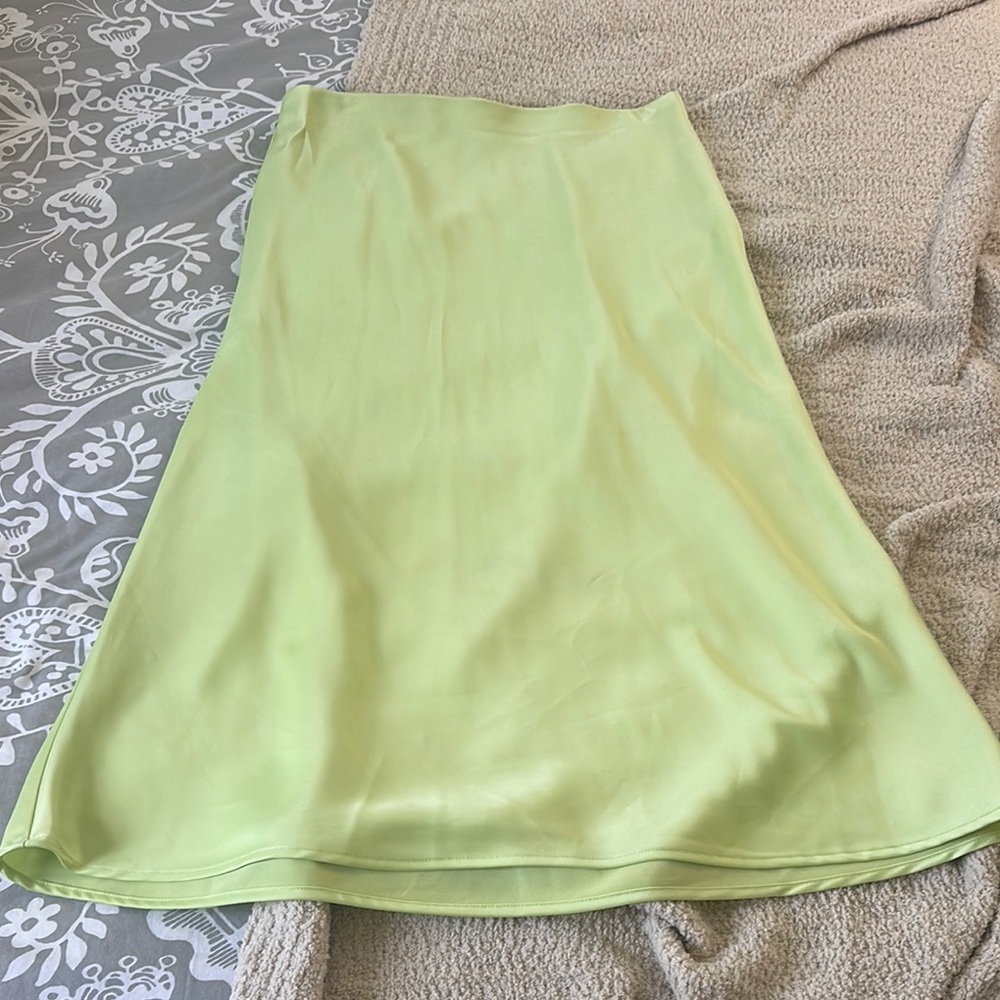 Elegant Lime Green Skirt